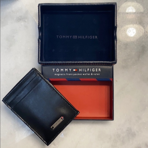 tommy hilfiger front pocket wallet